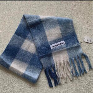 NWT Acne studios scarf